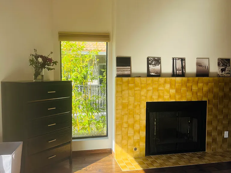 11718 Goshen Ave #6 — Photo 20