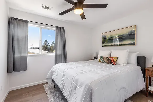 121 Paradise Dr — Photo 11