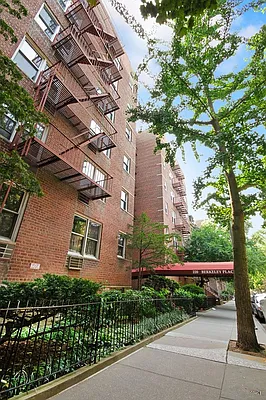 Sold by Corcoran | media 13