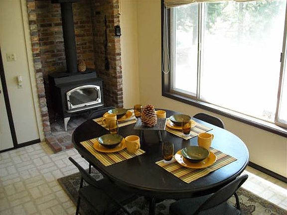 5th image of 12938 Sierra Dr