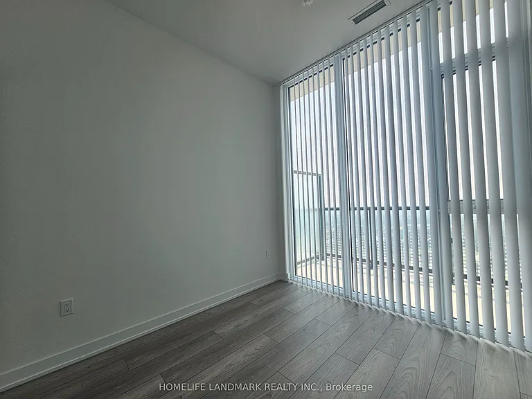 5858 Yonge St #Penthouse 11 — Photo 7