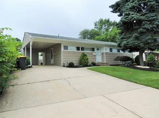 99 Princeton Rd, Parlin, NJ 08859