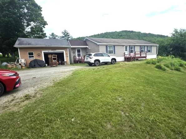 30 Hollow View Drive, St. Johnsbury, VT 05819