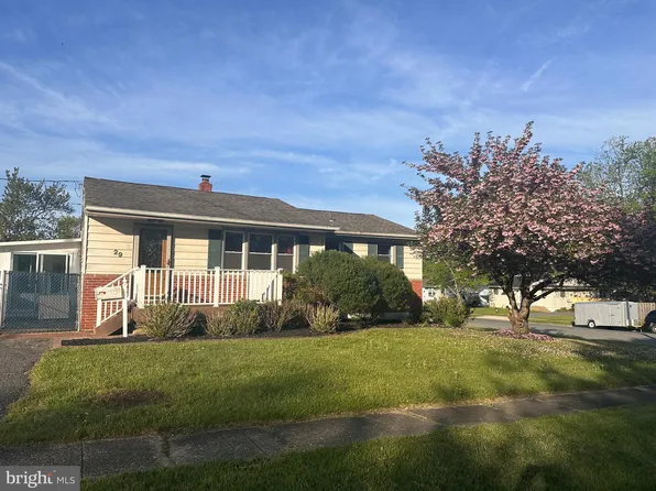 29 Tyne Dr, New Castle, DE 19720