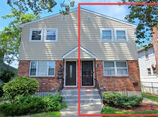 13834 247th St, Rosedale, NY 11422