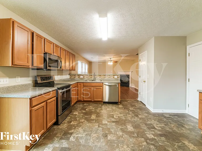 276 Weatherstone Pointe Dr — Photo 6