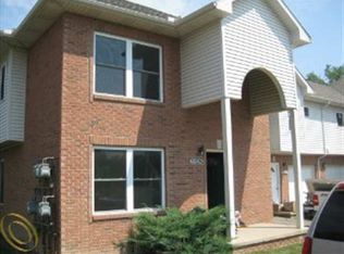 28096 Fortson Ln, Inkster, MI 48141