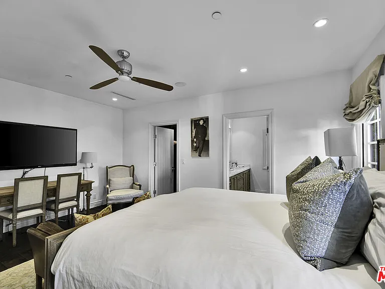 1203 Park Way — Photo 8