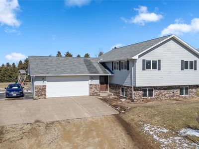 1208 County Road E, New Richmond, WI, 54017
