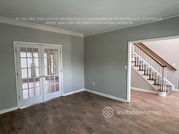 3rd image of 1324 Beaumont Ct NW