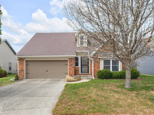 8902 Pine Tree Blvd, Indianapolis, IN 46256