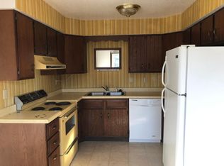 3151 Hillcrest Rd APT 2, Dubuque, IA 52001