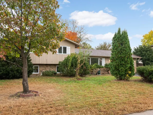 7816 Scott Ave N, Brooklyn Park, MN 55443