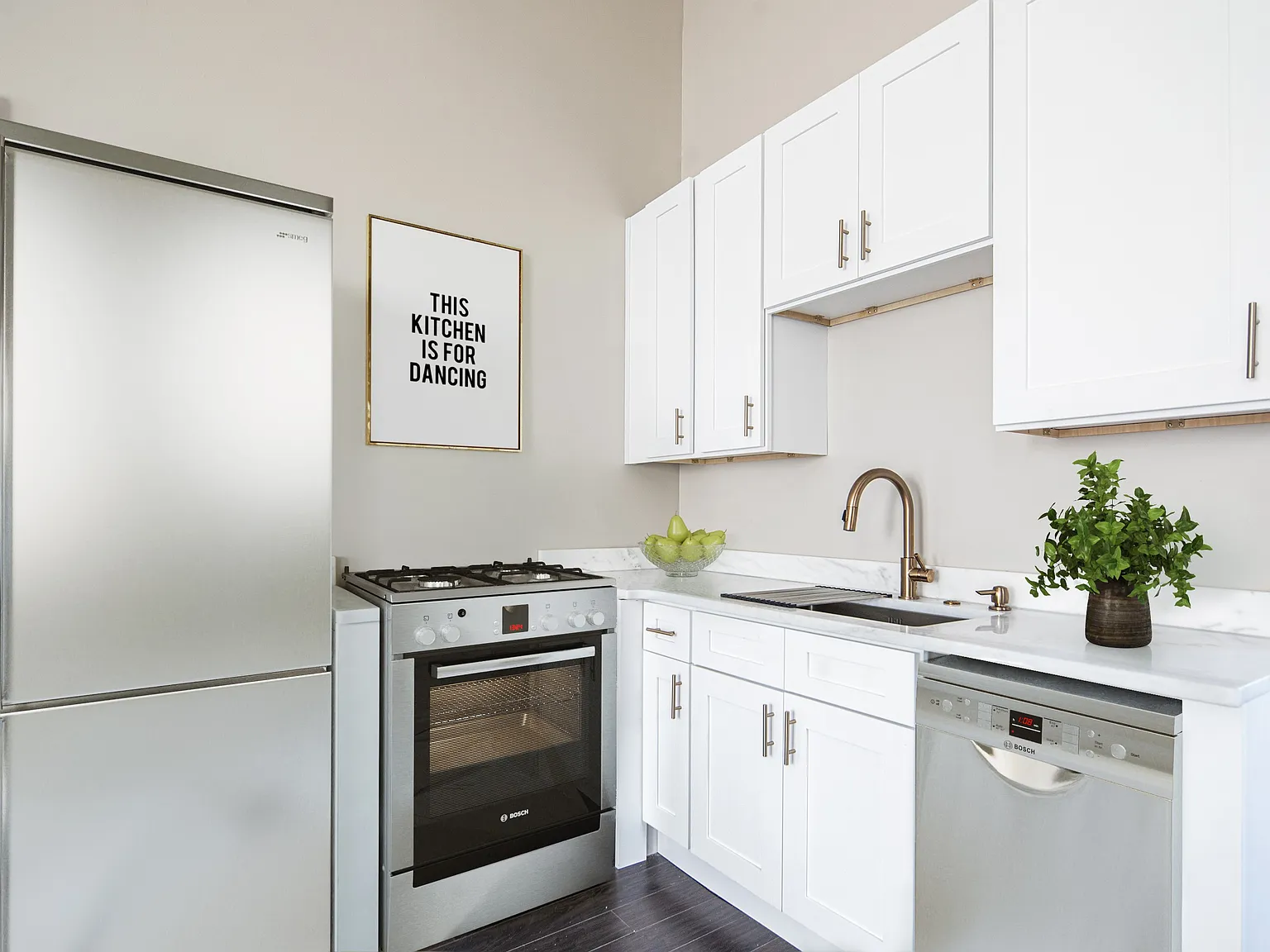 1 bed, 671 sqft, $1,550 — Photo 3