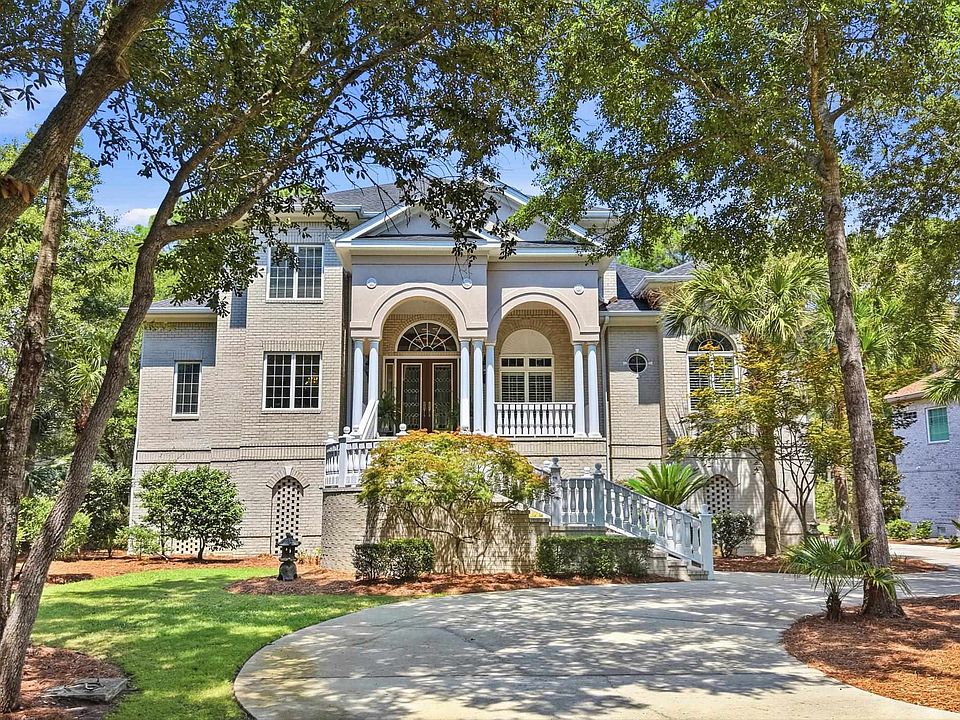 1st image of 673 Collins Meadow Dr.
