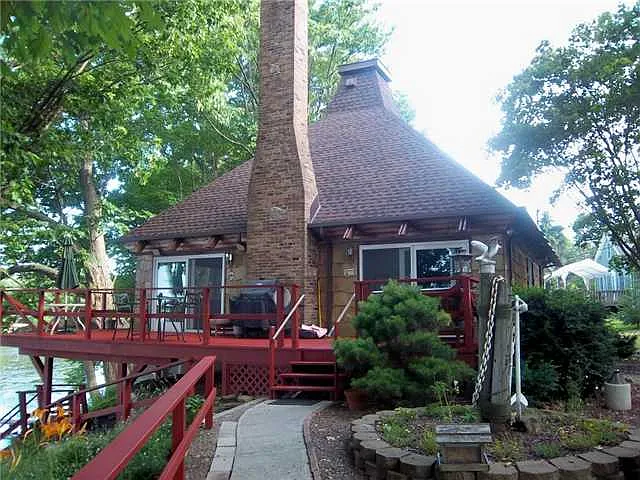 1011 Archbald Rd photo 1