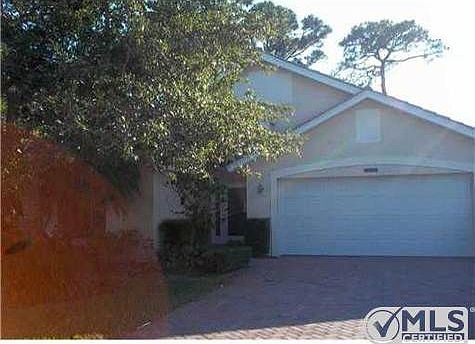 1st image of 8061 SE Morningwood Pl