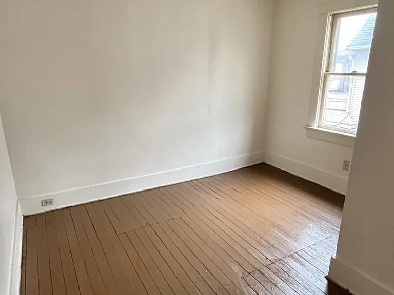 590 Schiller Ave #2 — Photo 4