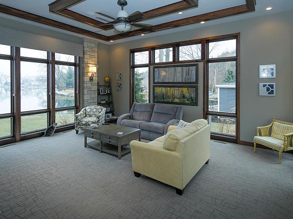 958 Eagle Lake Dr-105