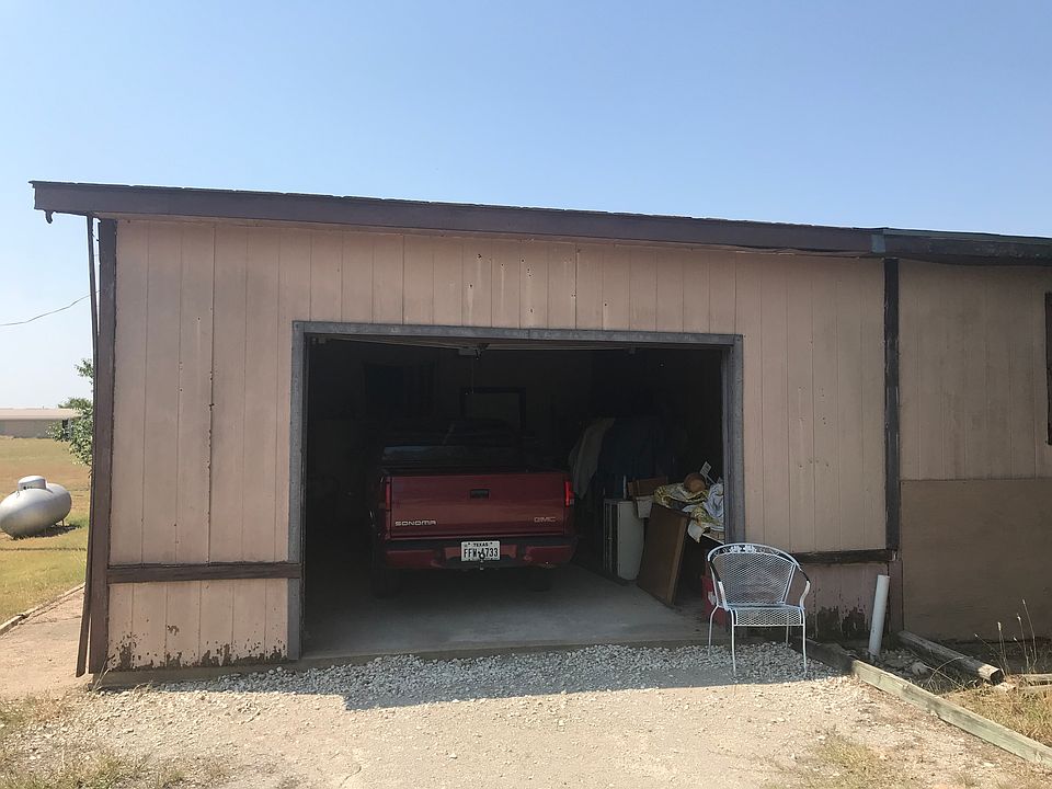 1st image of 424 Sunrise Ln