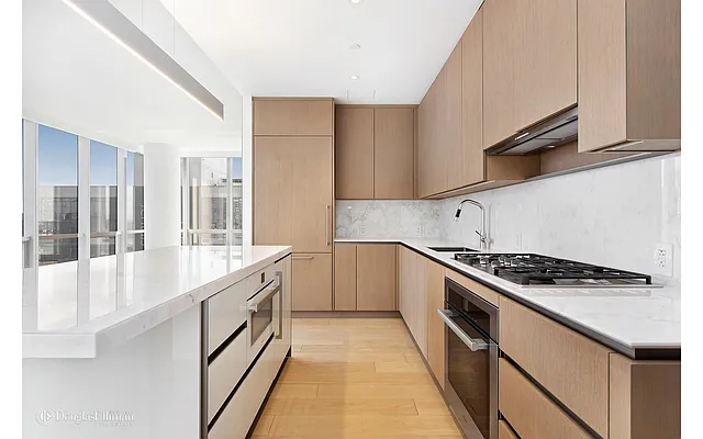 Rented by Douglas Elliman | media 35