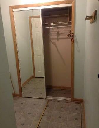 4th image of 2453 Stuart St Floor 2