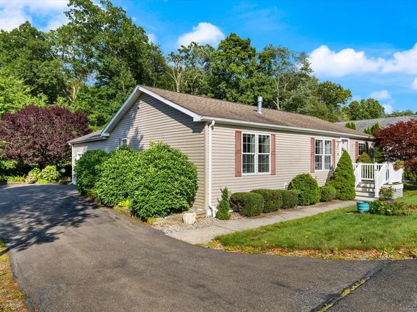 24 Cliff Road, Ledyard, CT 06339