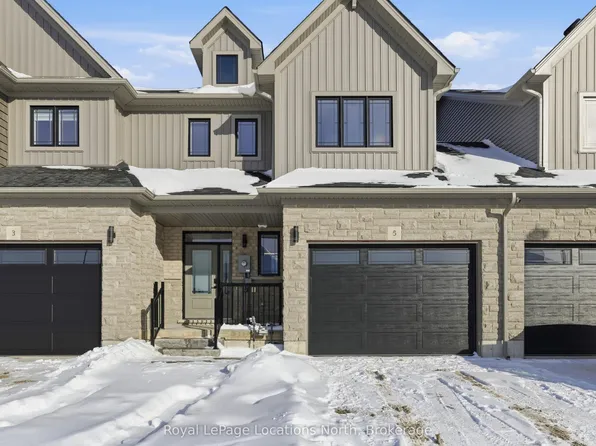 5 Swain Cres, Collingwood, ON L9Y 5T3