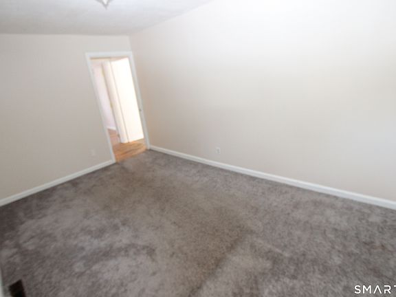3rd image of 24 Brook St