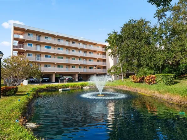 9510 Harbor Greens Way APT 506, Seminole, FL 33776