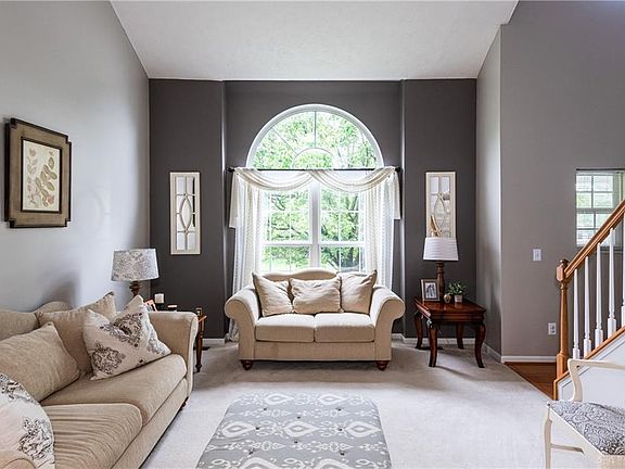 5th image of 361 Forge Dr