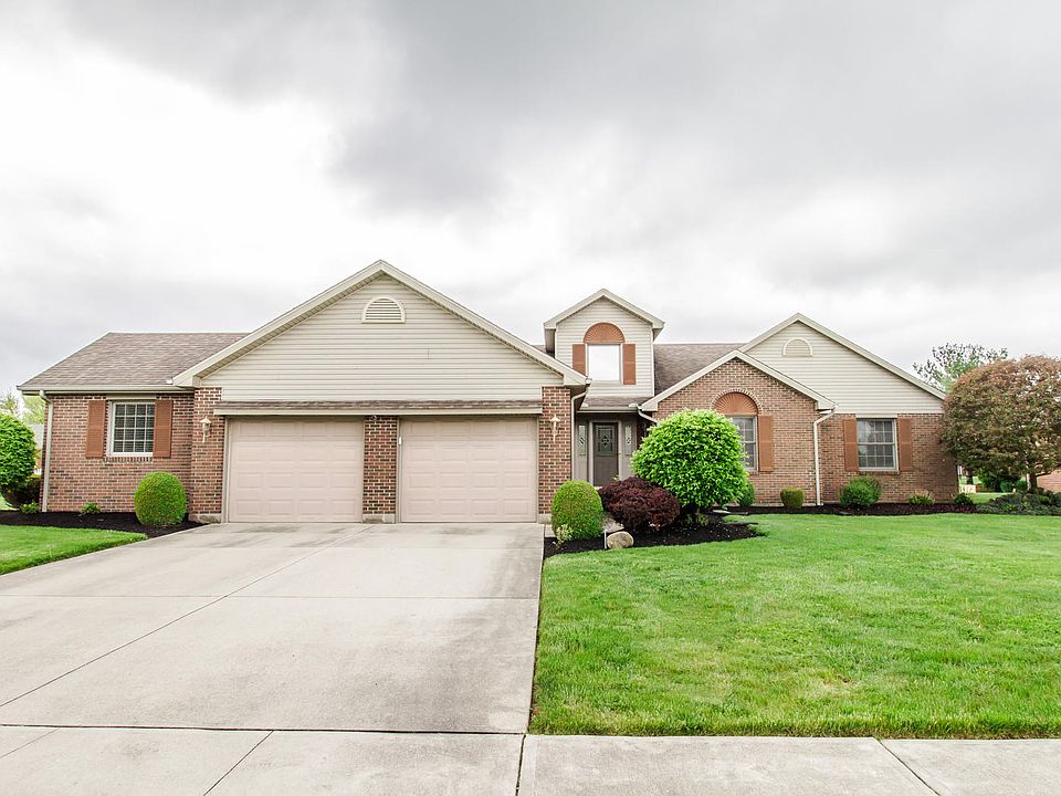 1st image of 304 Driftwood Dr