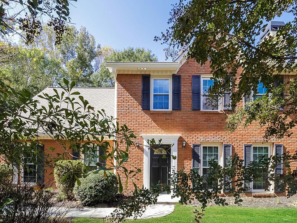 1st image of 3106 Goldenrod Ln SW