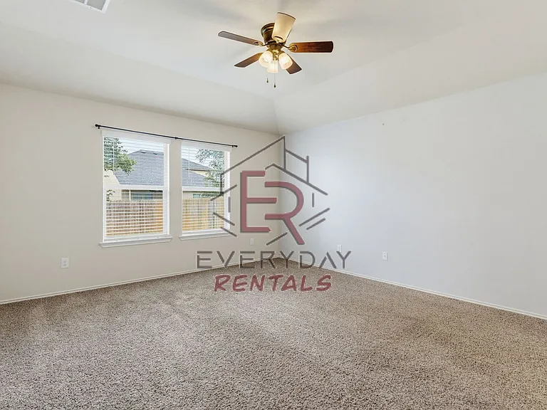 9506 Malkier Dr — Photo 6