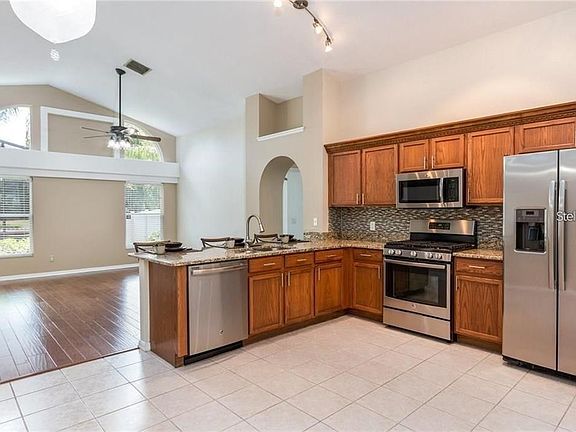 4th image of 7139 Colony Pointe Dr