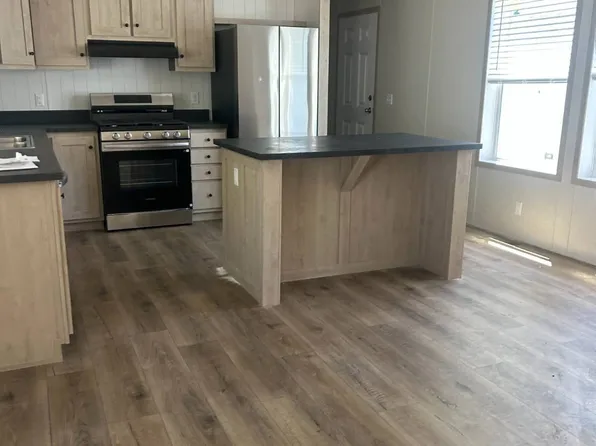 1083 E State Rd #2-553, La Porte, IN 46350