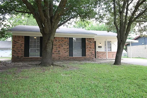 902 Lindo Dr Photo 1
