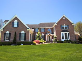 1 Country Brook Ln, Monroe, NJ 08831