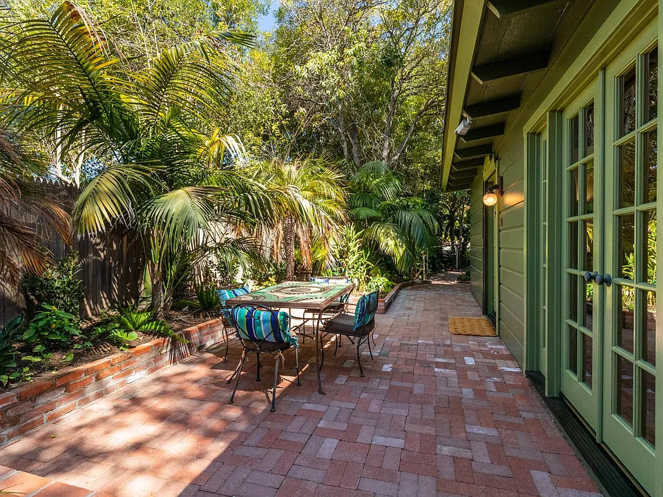 Private patio