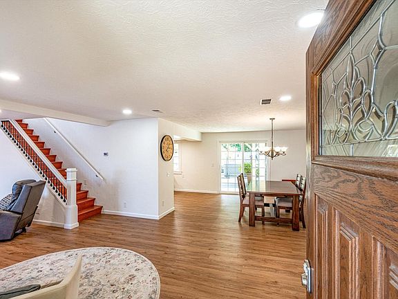 3rd image of 2164 Patton Avenue