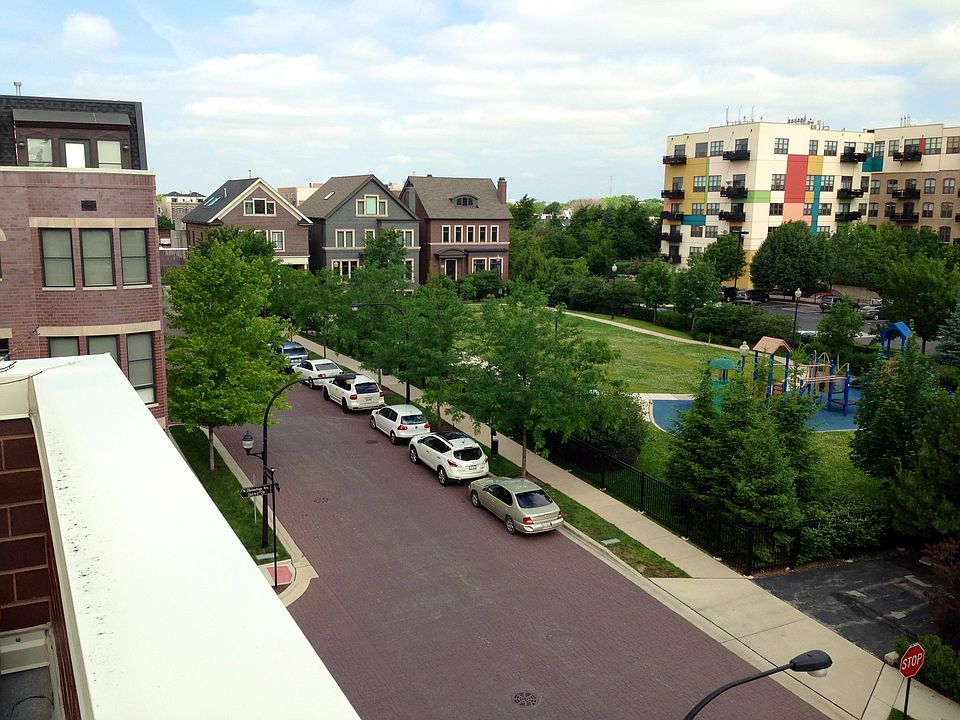 1st image of 1725 W Schubert Ave