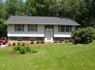 8012 Charlecot Dr, Indianapolis, IN 46268