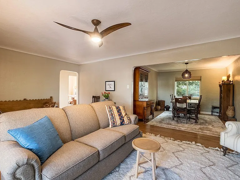 3812 Calle Del Monte NE — Photo 2