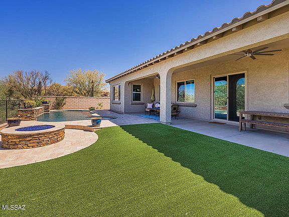 3rd image of 11611 N Palawan Pl
