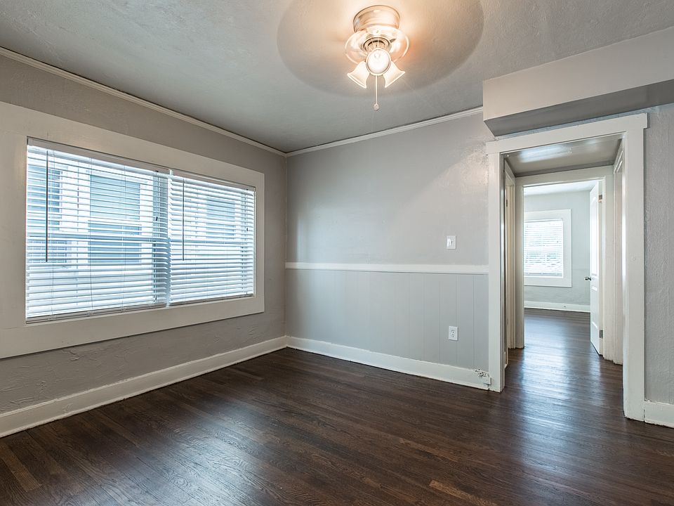 1st image of 1115 W 40th St #4544317