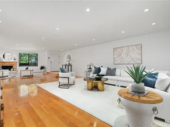 11687 Bellagio Rd APT 12, Los Angeles, CA 90049