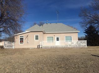 202 South St, Alma, NE 68920