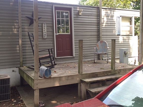 4th image of 15 N Dayton St