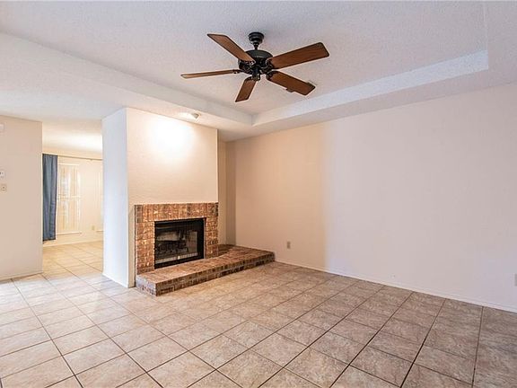 4th image of 5403 Wild West Dr
