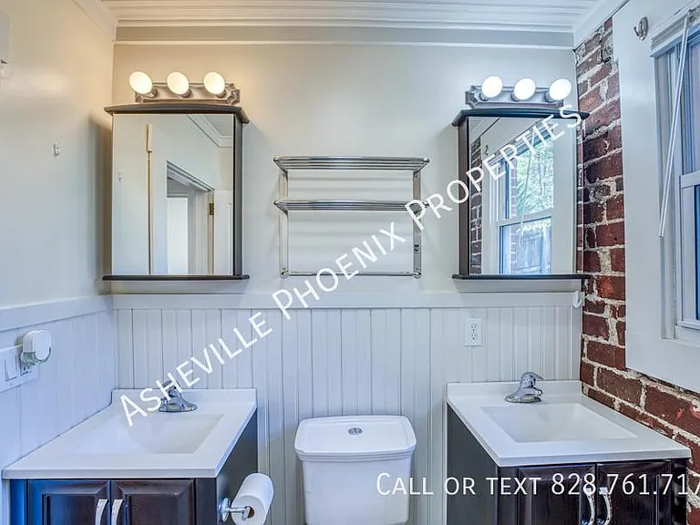 8 Enka Oak St — Photo 11